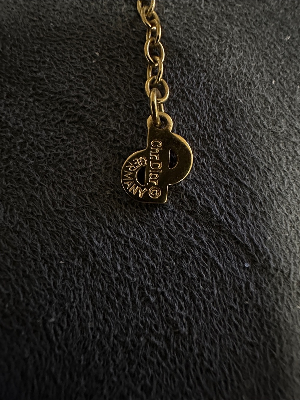 Dior Gold-Tone Rope Chain Necklace with Signature CD Pendant PREOWNED - Picture 6 of 9
